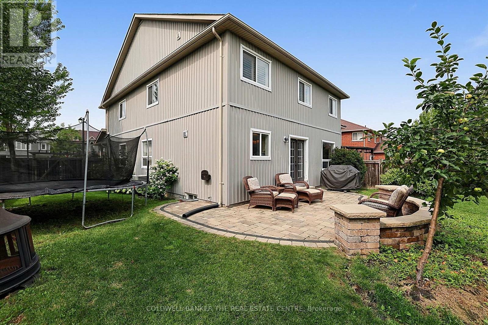 126 DONALD STEWART CRESCENT - 41