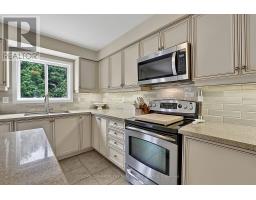 126 Donald Stewart Crescent, East Gwillimbury, ON L0G1M0 Photo 18