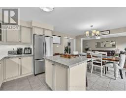 126 Donald Stewart Crescent, East Gwillimbury, ON L0G1M0 Photo 21