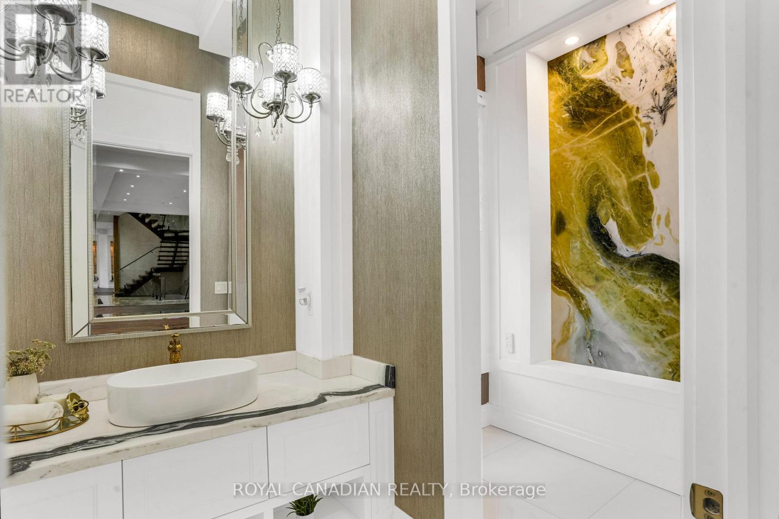 15 GLENVIEW HEIGHTS LANE - 16