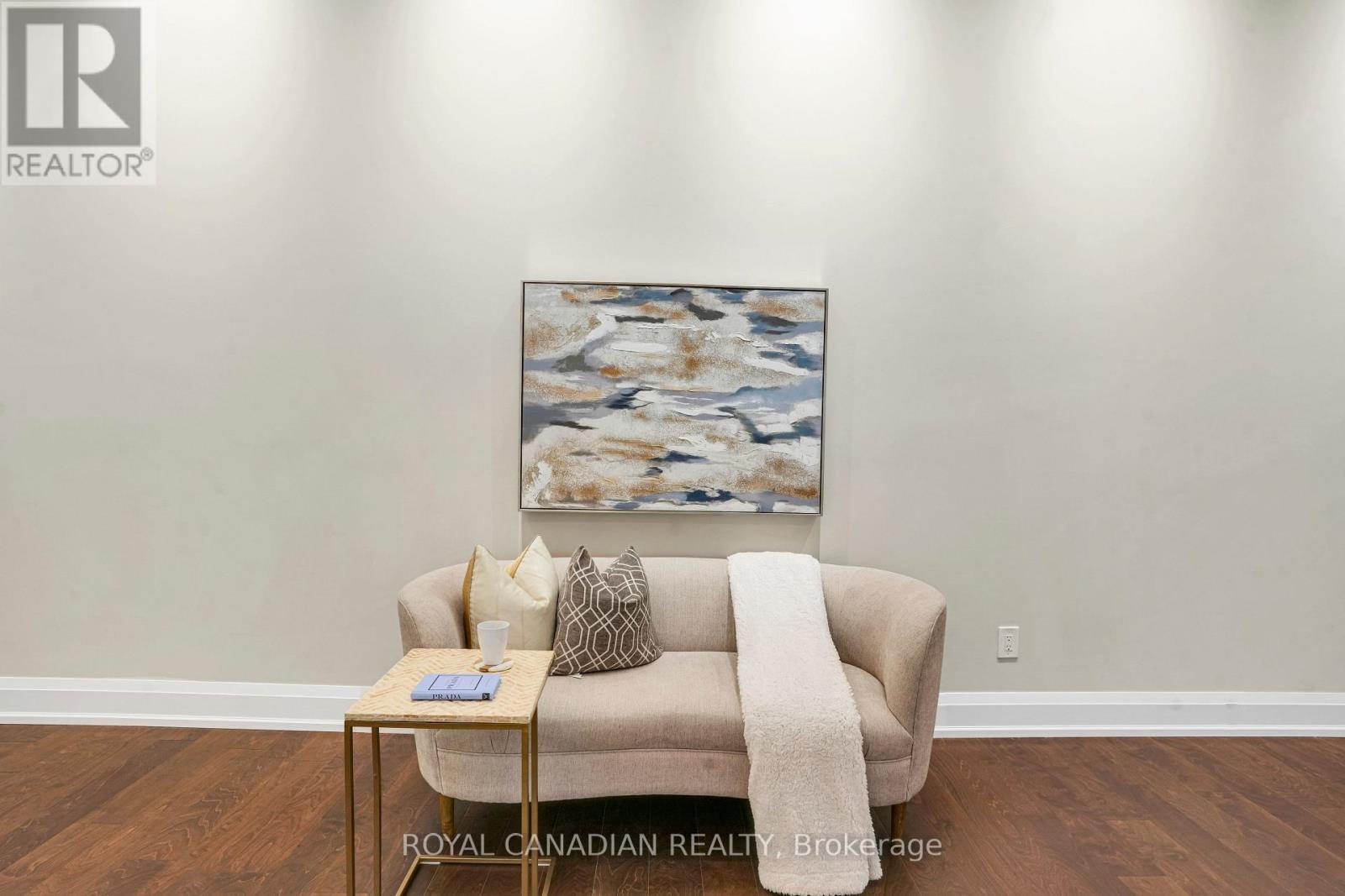 15 GLENVIEW HEIGHTS LANE - 33