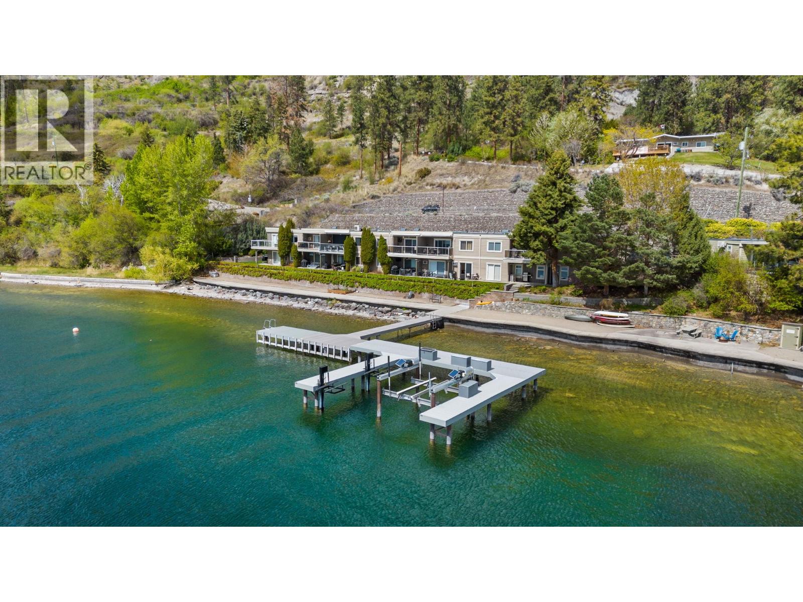 #100 3050 Seclusion Bay Road - Image 7