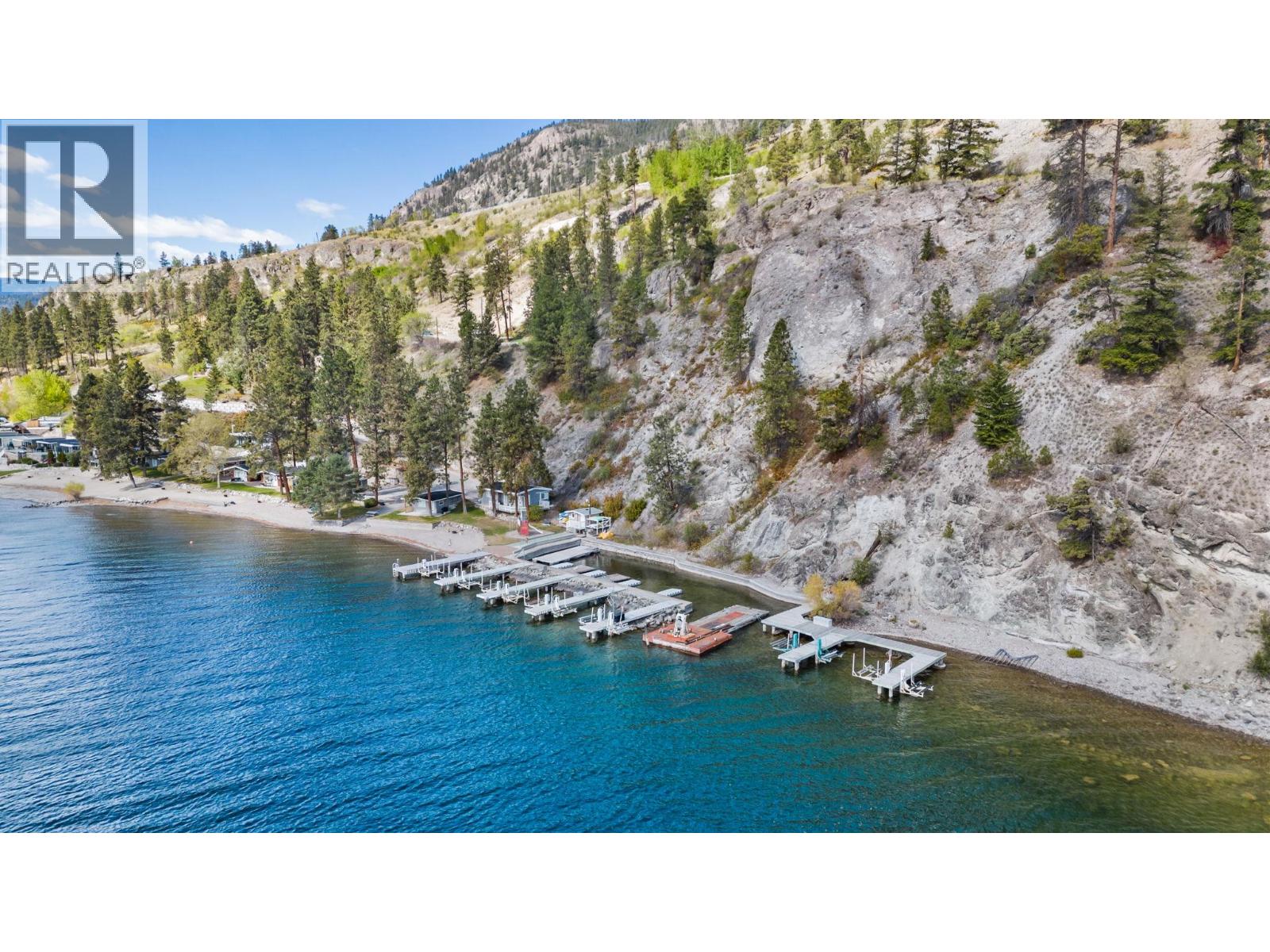 #100 3050 Seclusion Bay Road - Image 8