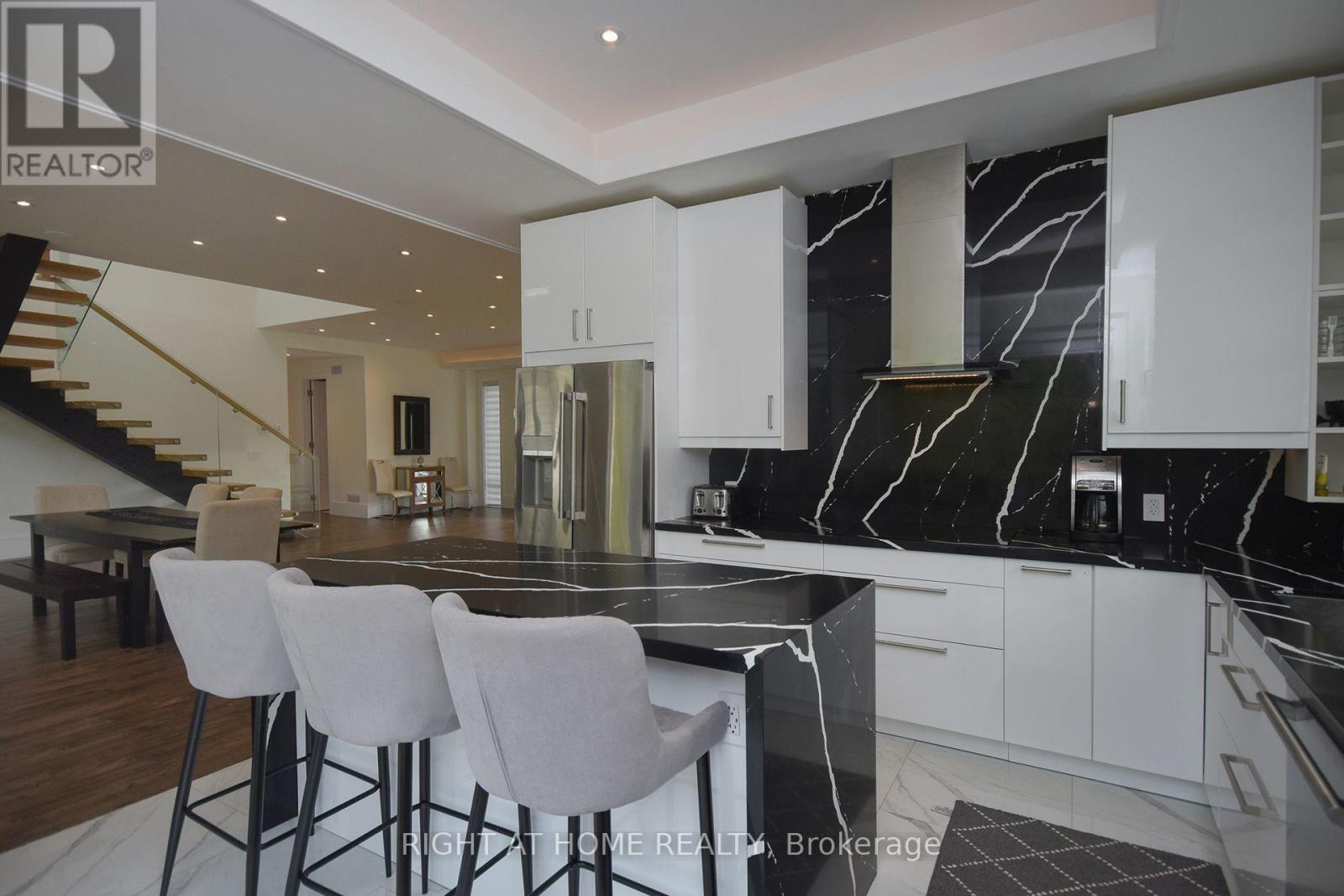 56 SALLOWS DRIVE - 22