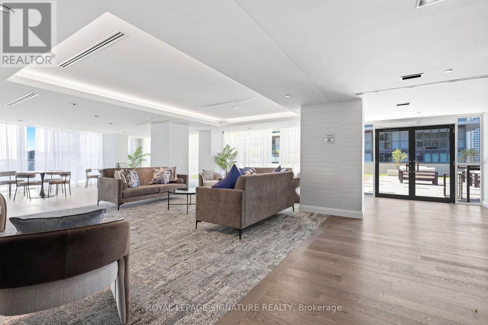 #2403 38 ANNIE CRAIG DRIVE - Image 25