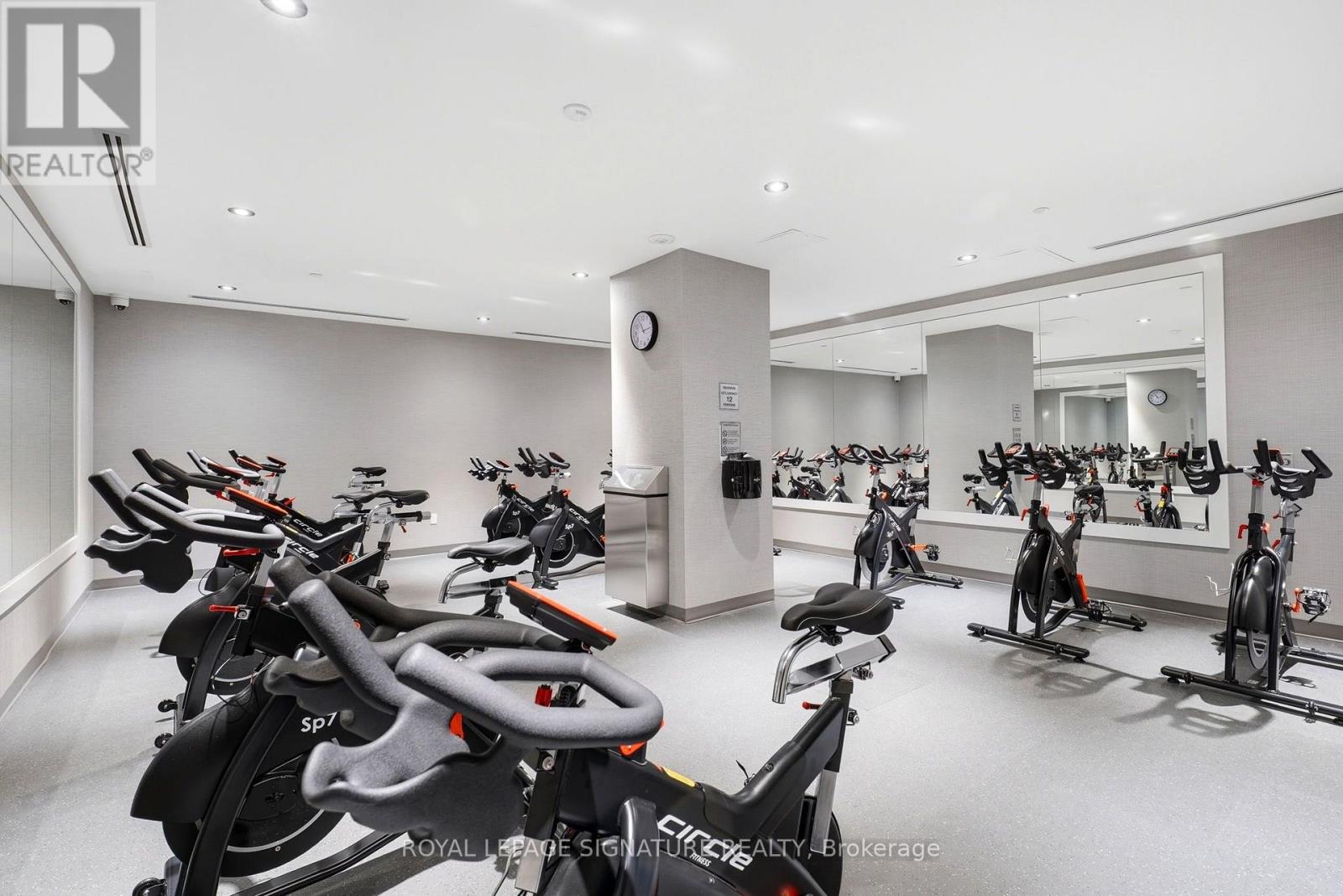 #2403 38 ANNIE CRAIG DRIVE - Image 33