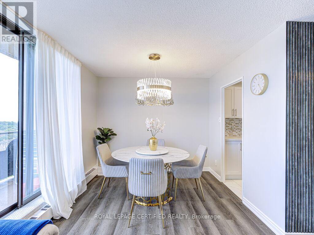 #1209 2929 AQUITAINE AVENUE - 30