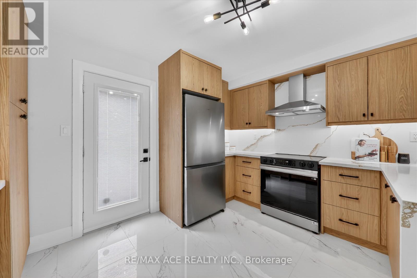 38 PELHAM AVENUE - Image 10
