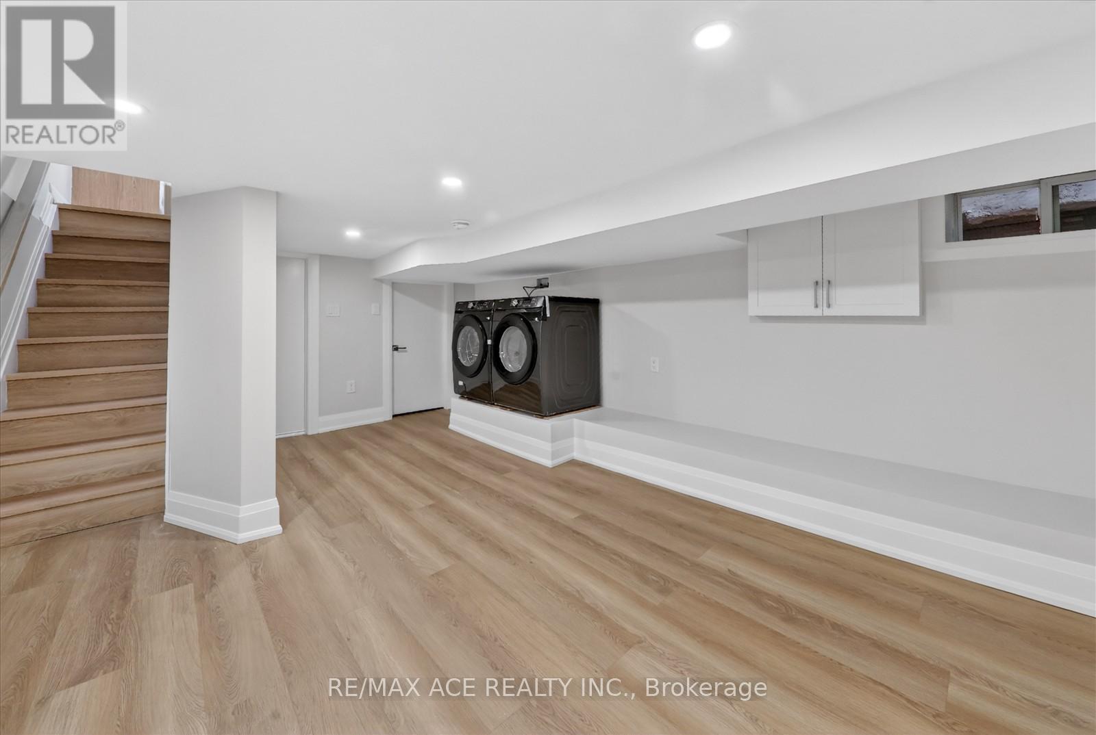 38 PELHAM AVENUE - 26