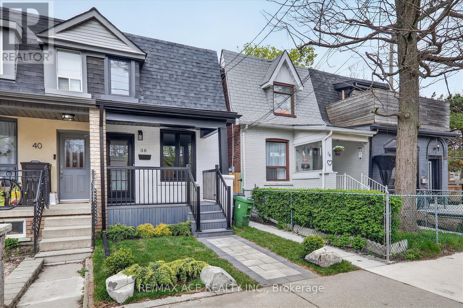 38 PELHAM AVENUE - Image 3