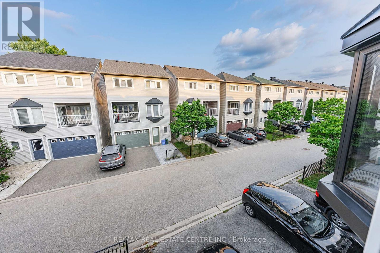 #50 5090 FAIRVIEW STREET - 14