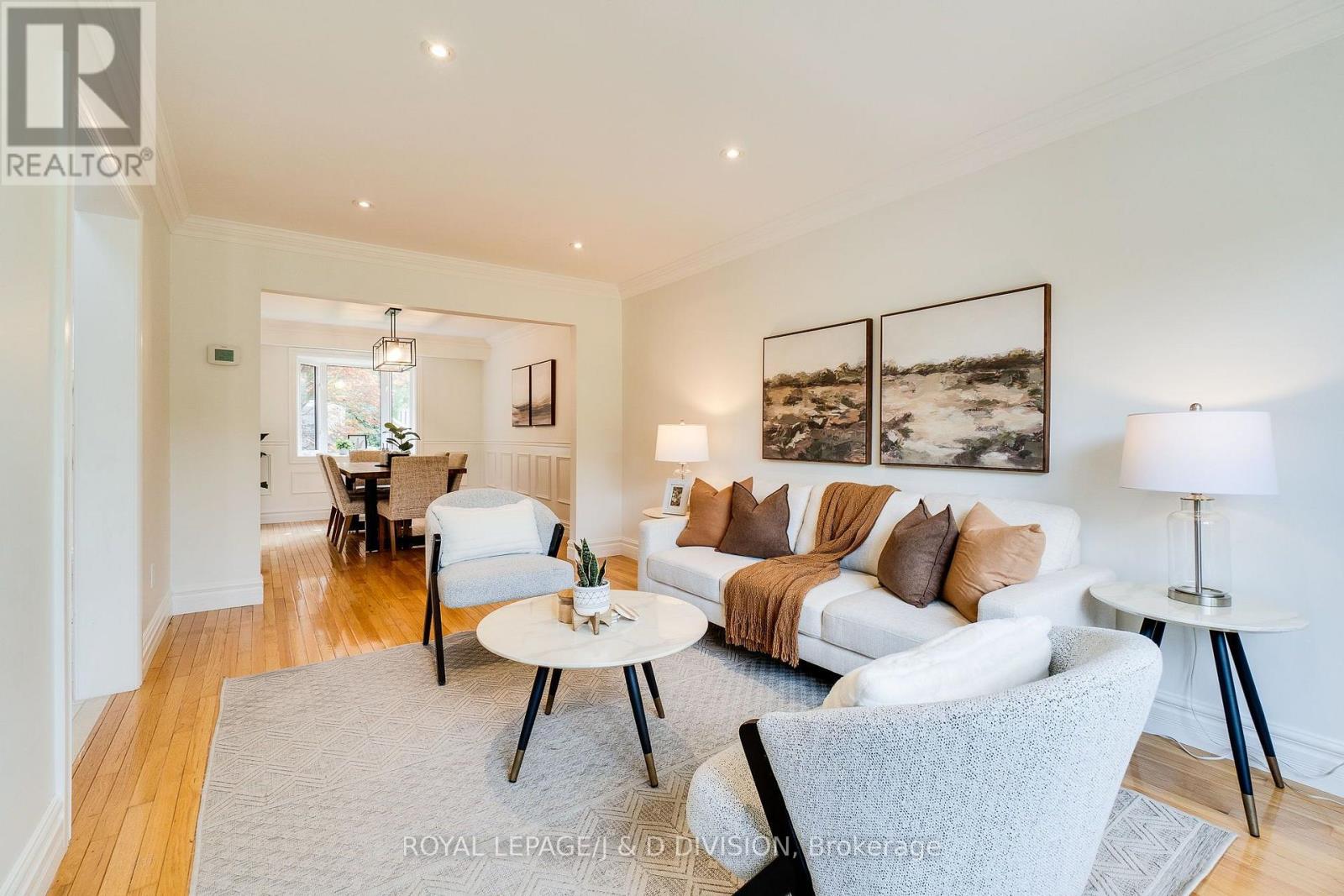 12 JASON CRESCENT - 14