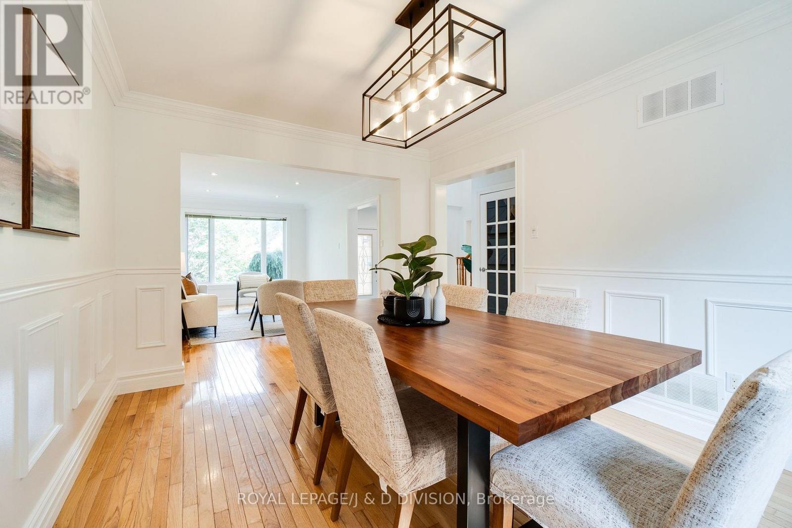 12 JASON CRESCENT - 15