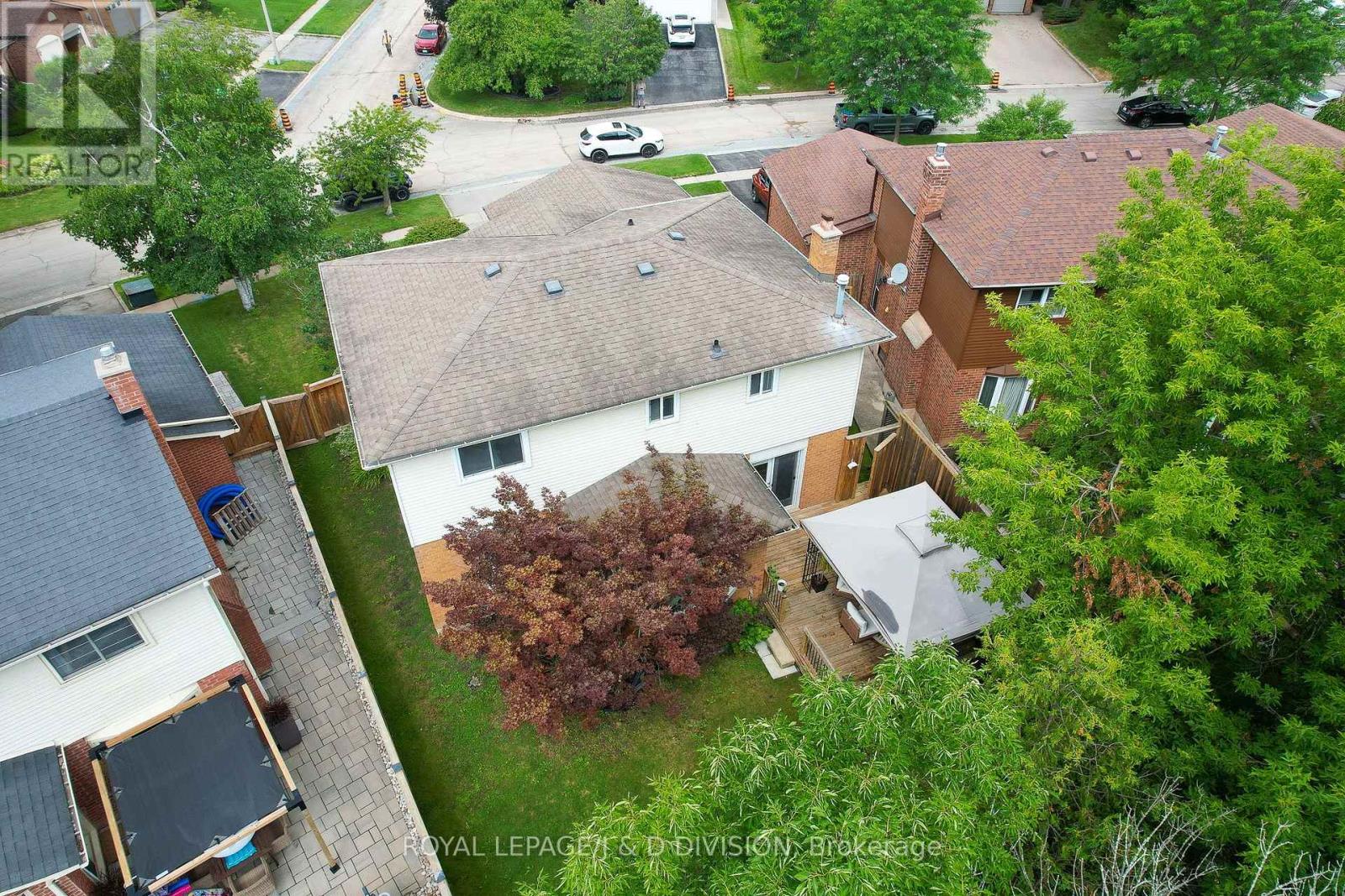 12 JASON CRESCENT - 50