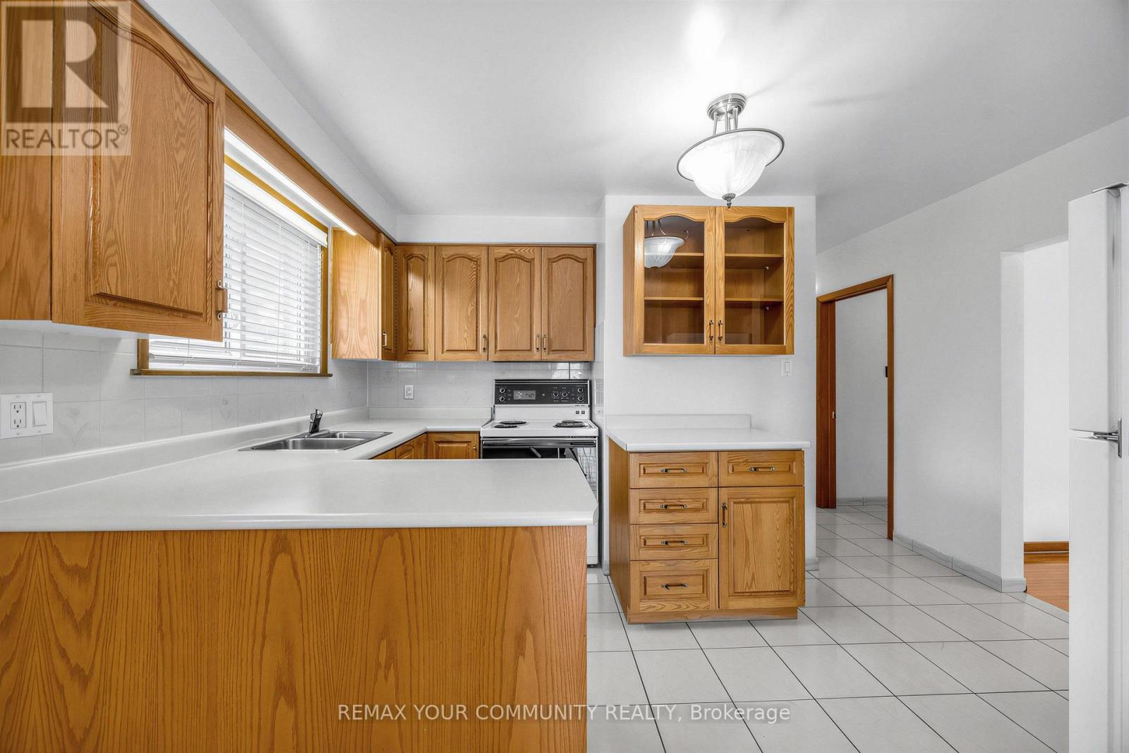 20 LINTHURST AVENUE - Image 21