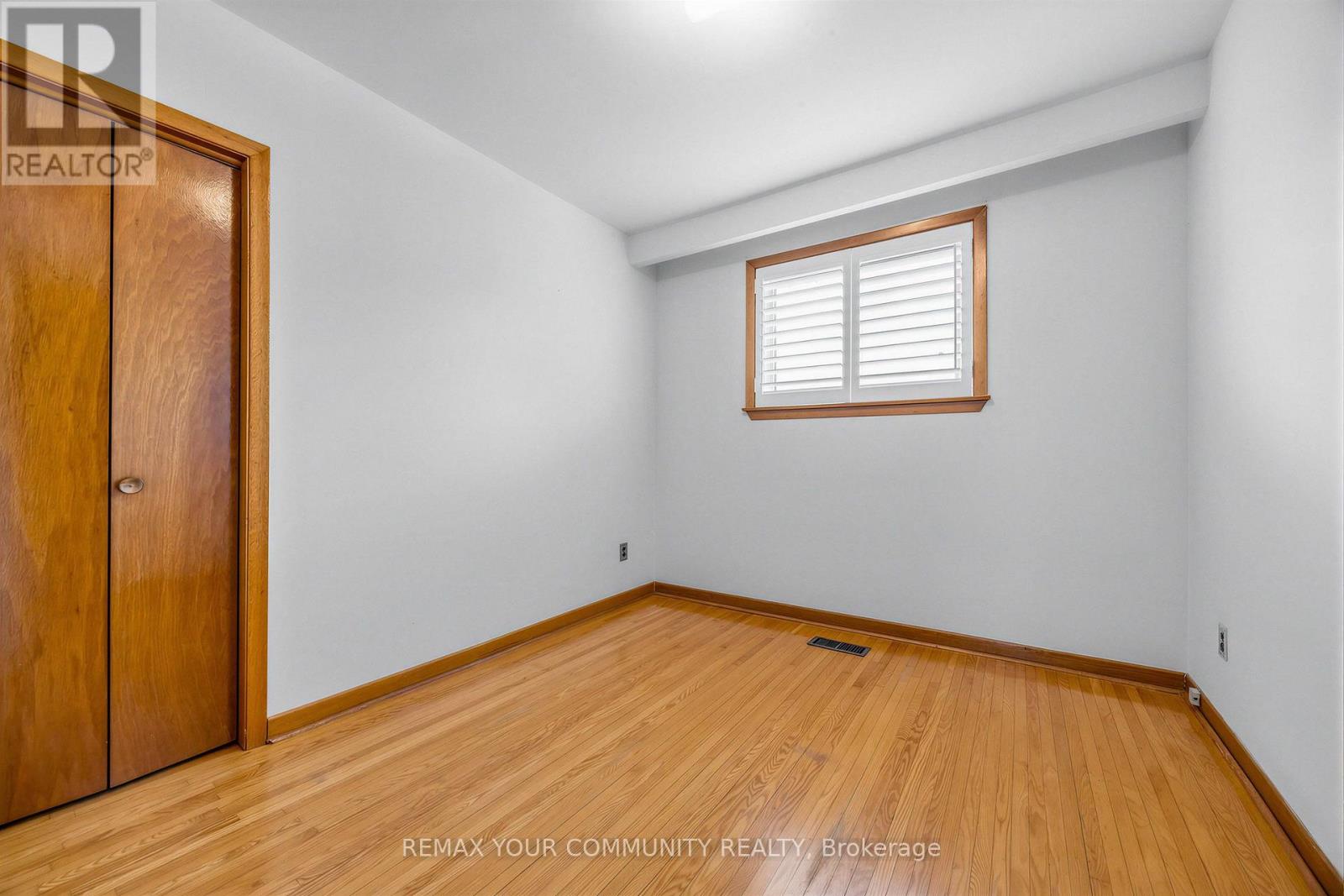 20 LINTHURST AVENUE - Image 24