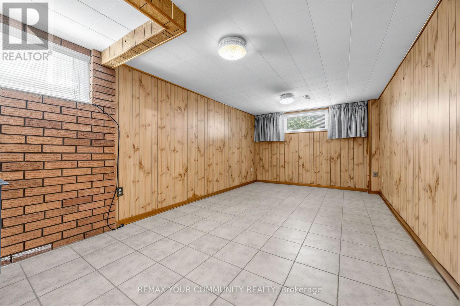 20 LINTHURST AVENUE - Image 32