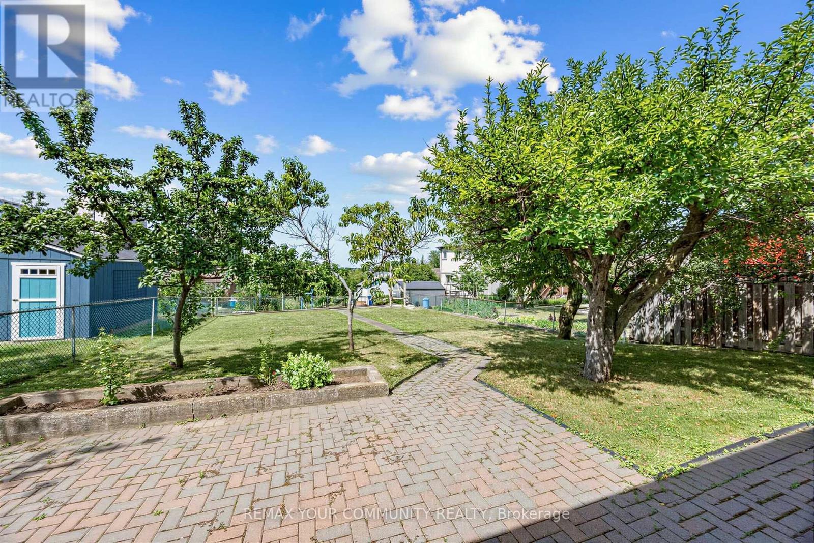 20 LINTHURST AVENUE - Image 46