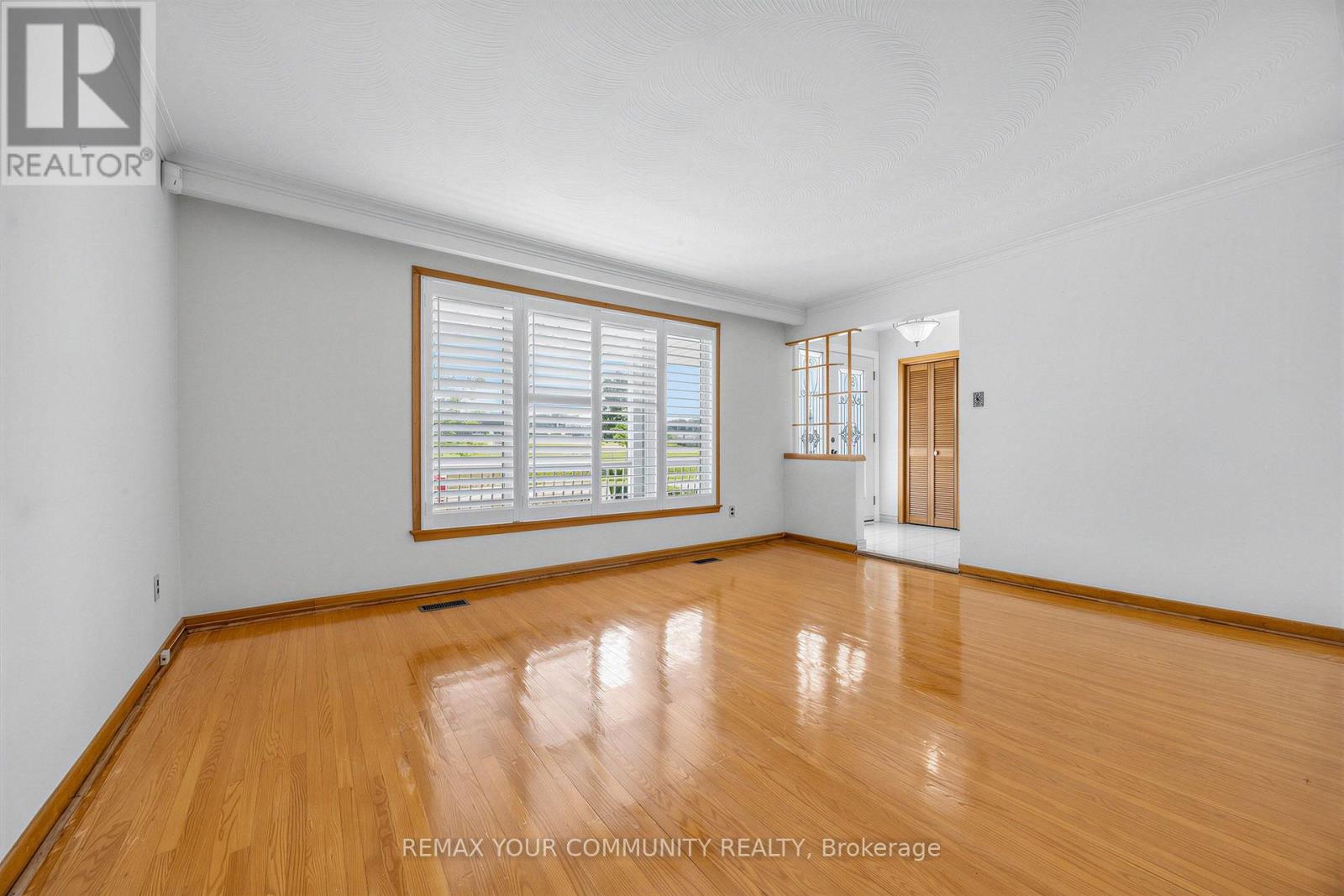 20 LINTHURST AVENUE - Image 8