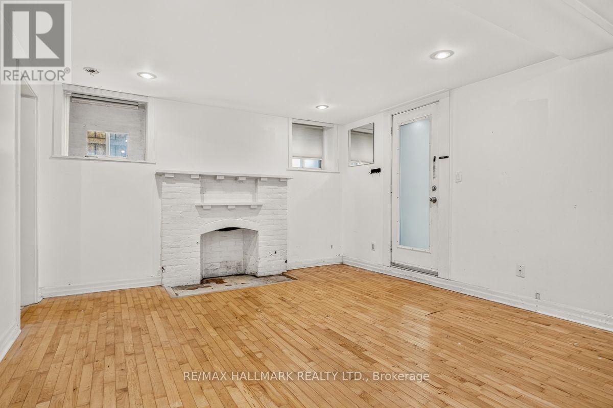 Photo of 483 Parkside Drive