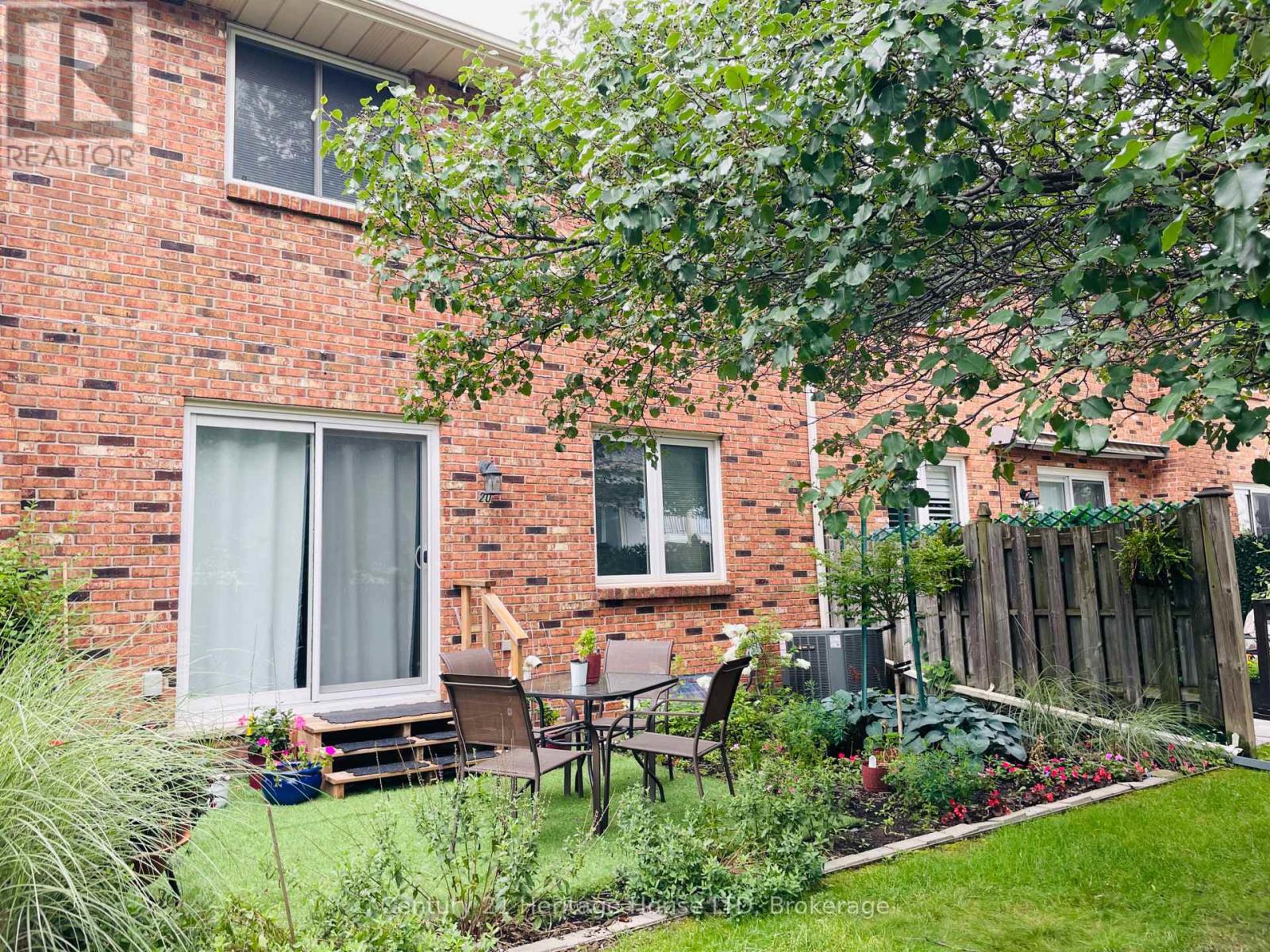 #20 2720 MEWBURN ROAD - 30