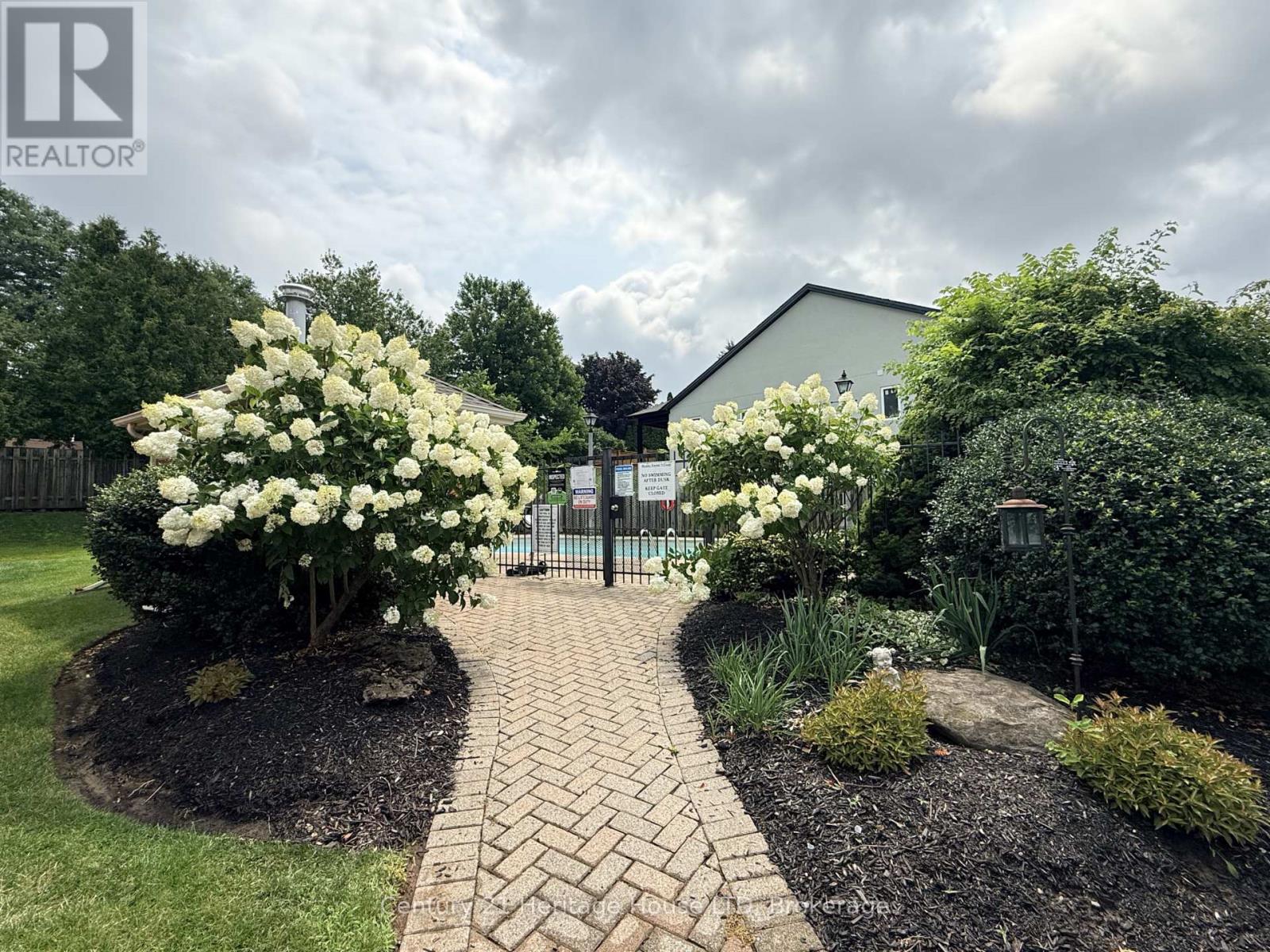 #20 2720 MEWBURN ROAD - Image 33