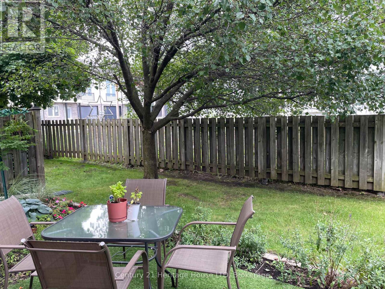 #20 2720 MEWBURN ROAD - 32