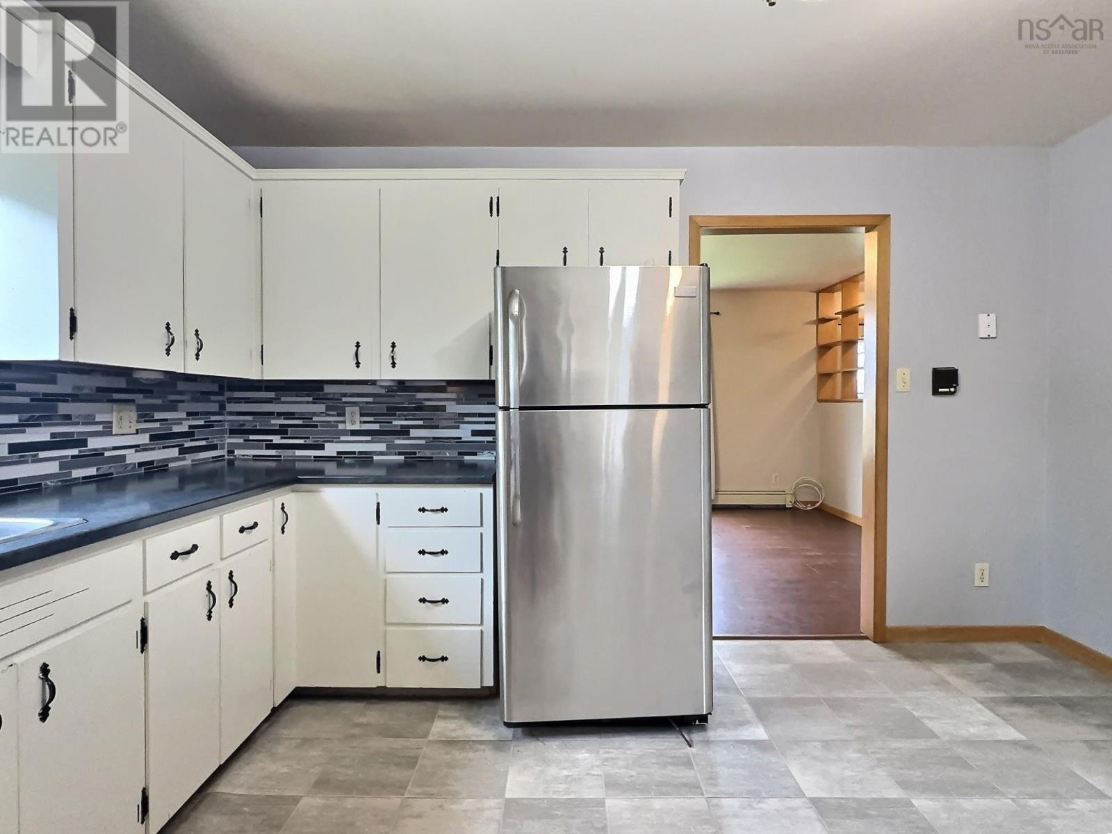 56 Lower Truro Road - 4