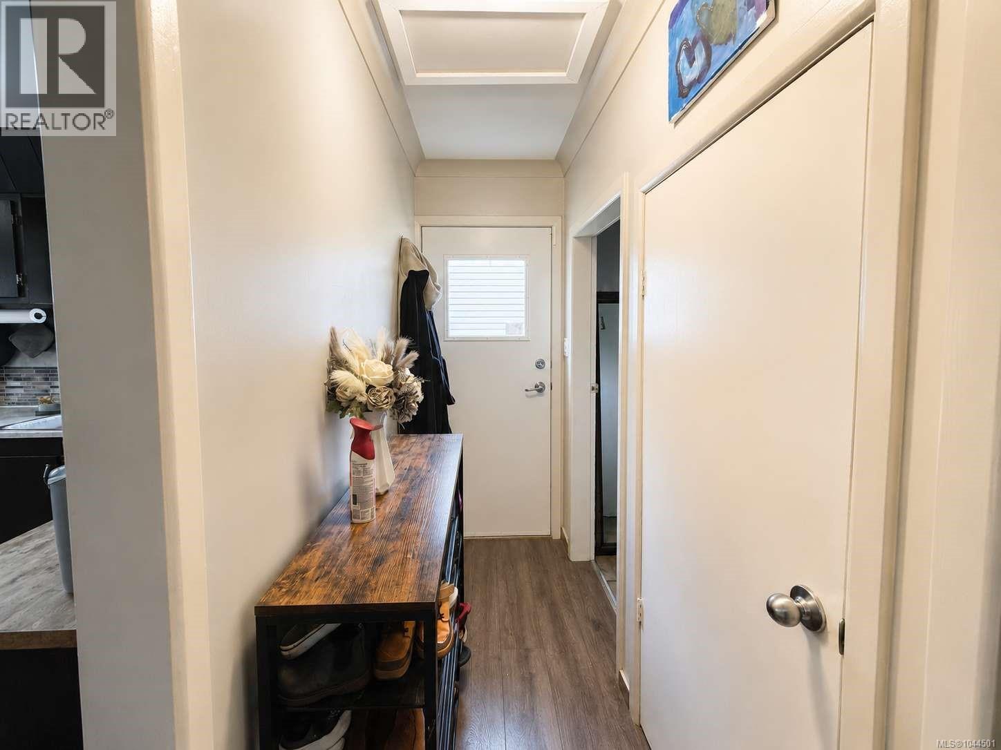 4338 Bute St - 15