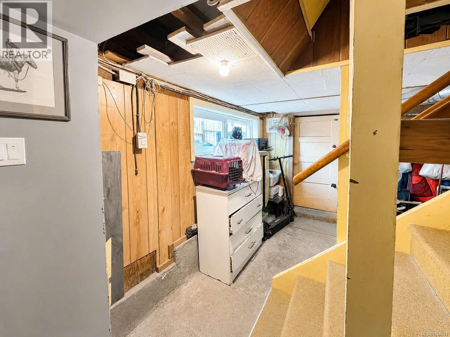 4338 Bute St - 21