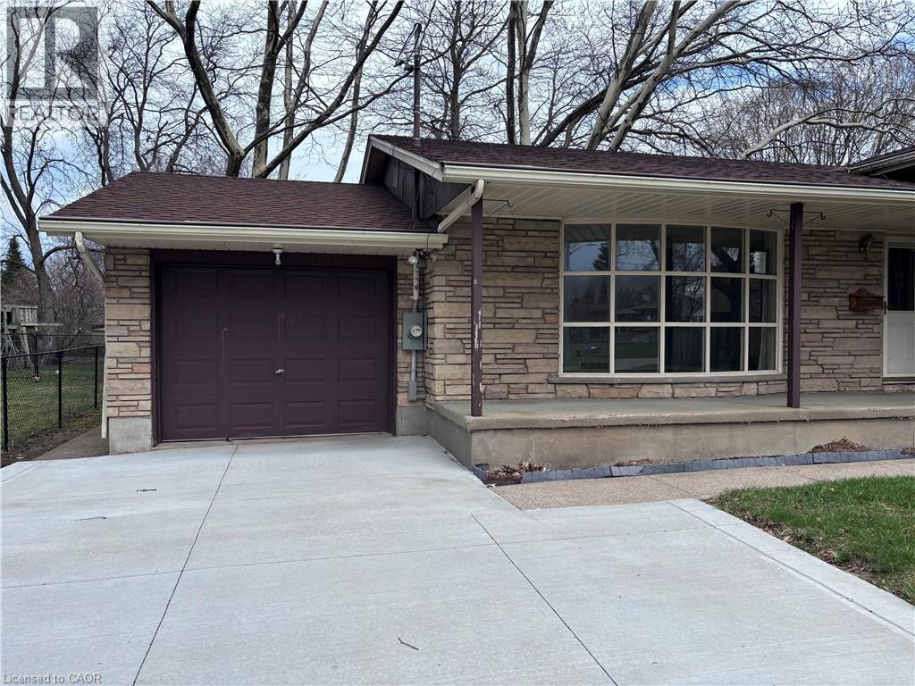 4 BEECHWOOD Court - 4
