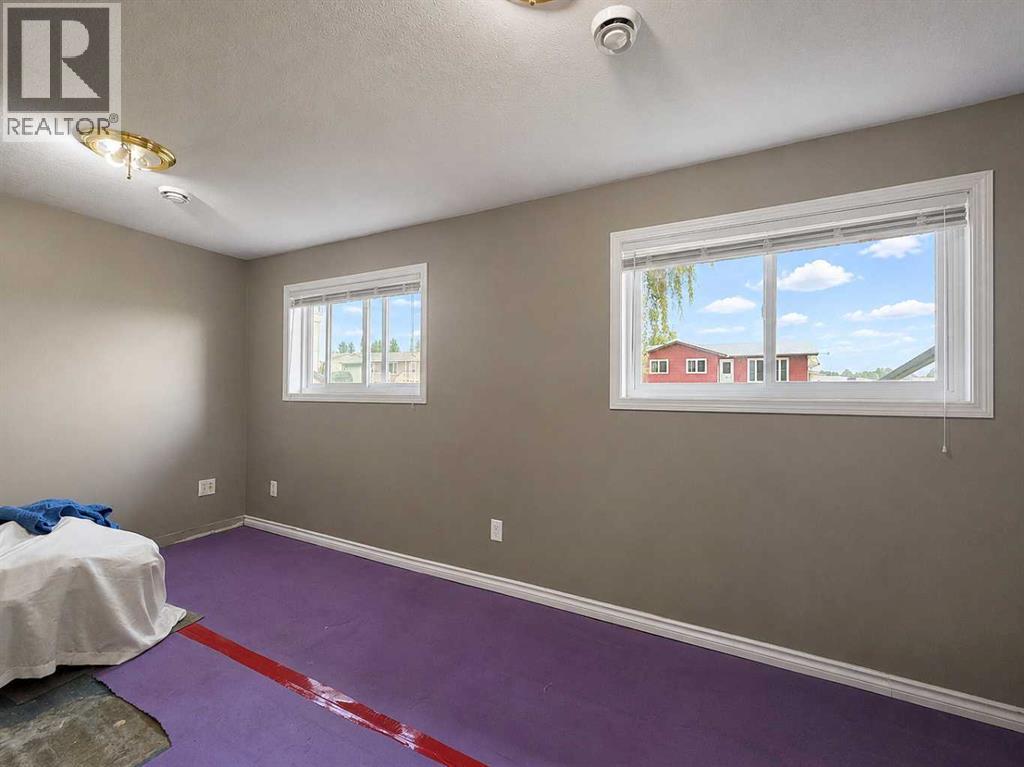 11530 Manning Crescent - Image 15