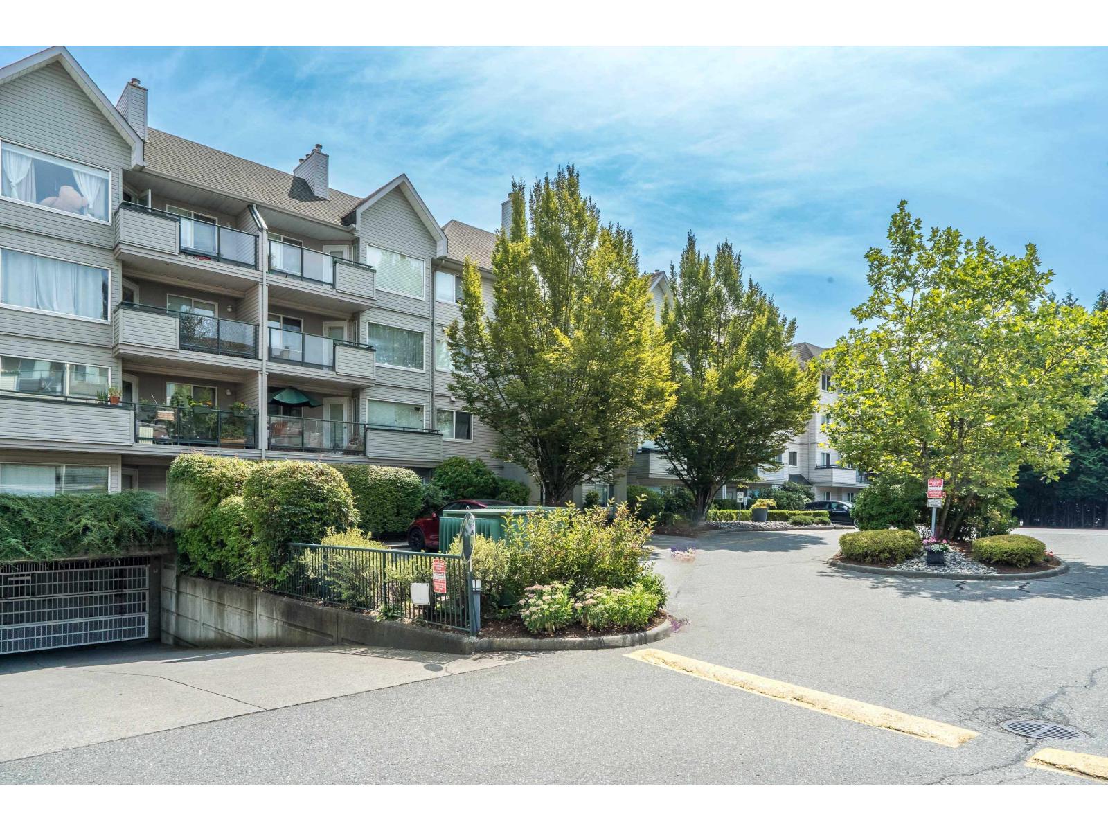 2 Bed, 2 Bath Apartment for Sale in Abbotsford – 406 33718 KING ROAD, Abbotsford – MLS# R3148320 - Image 5