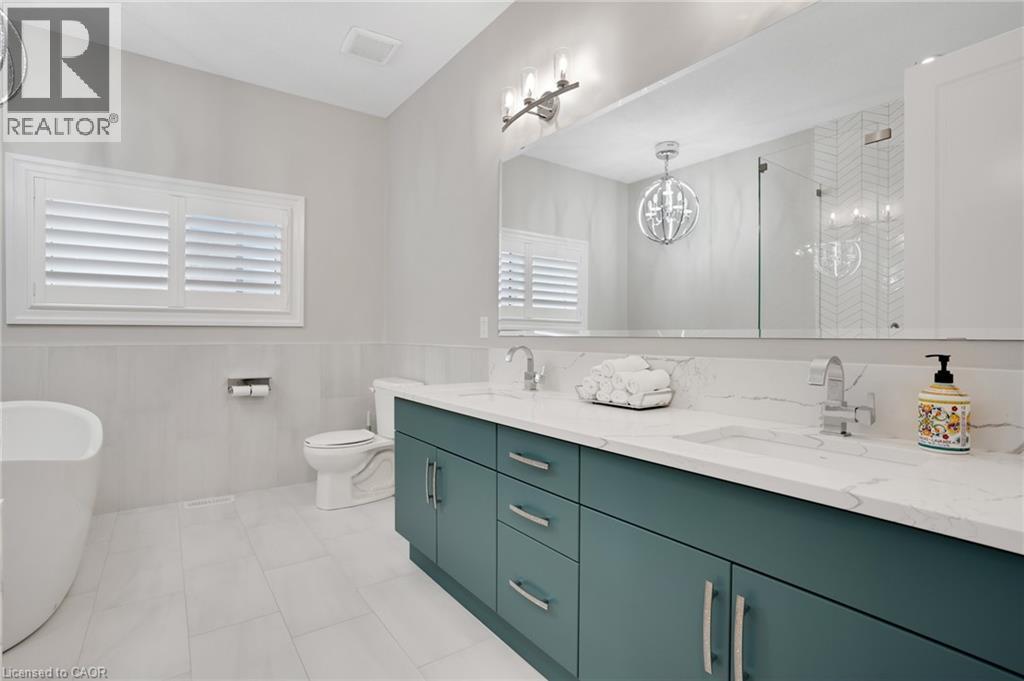 305 BLAIR CREEK Drive - 22