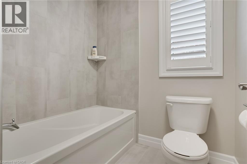 305 BLAIR CREEK Drive - 39