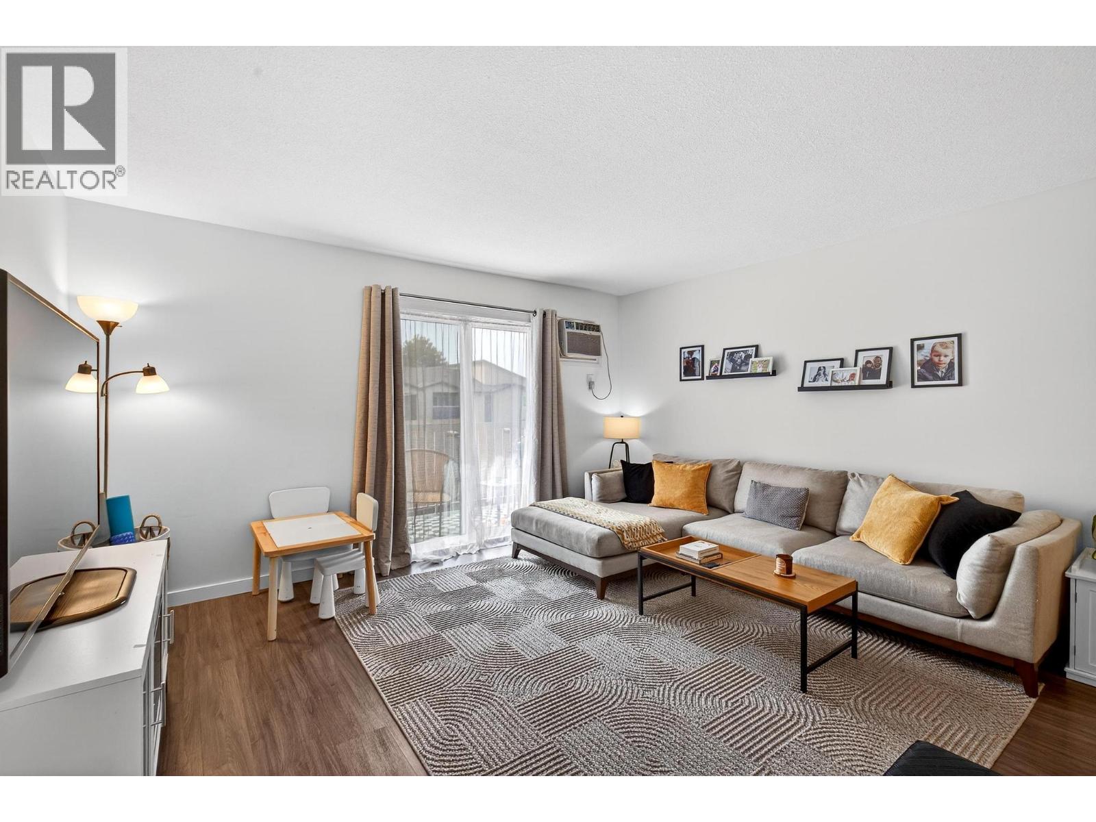 208C 735 Cook Road, Kelowna