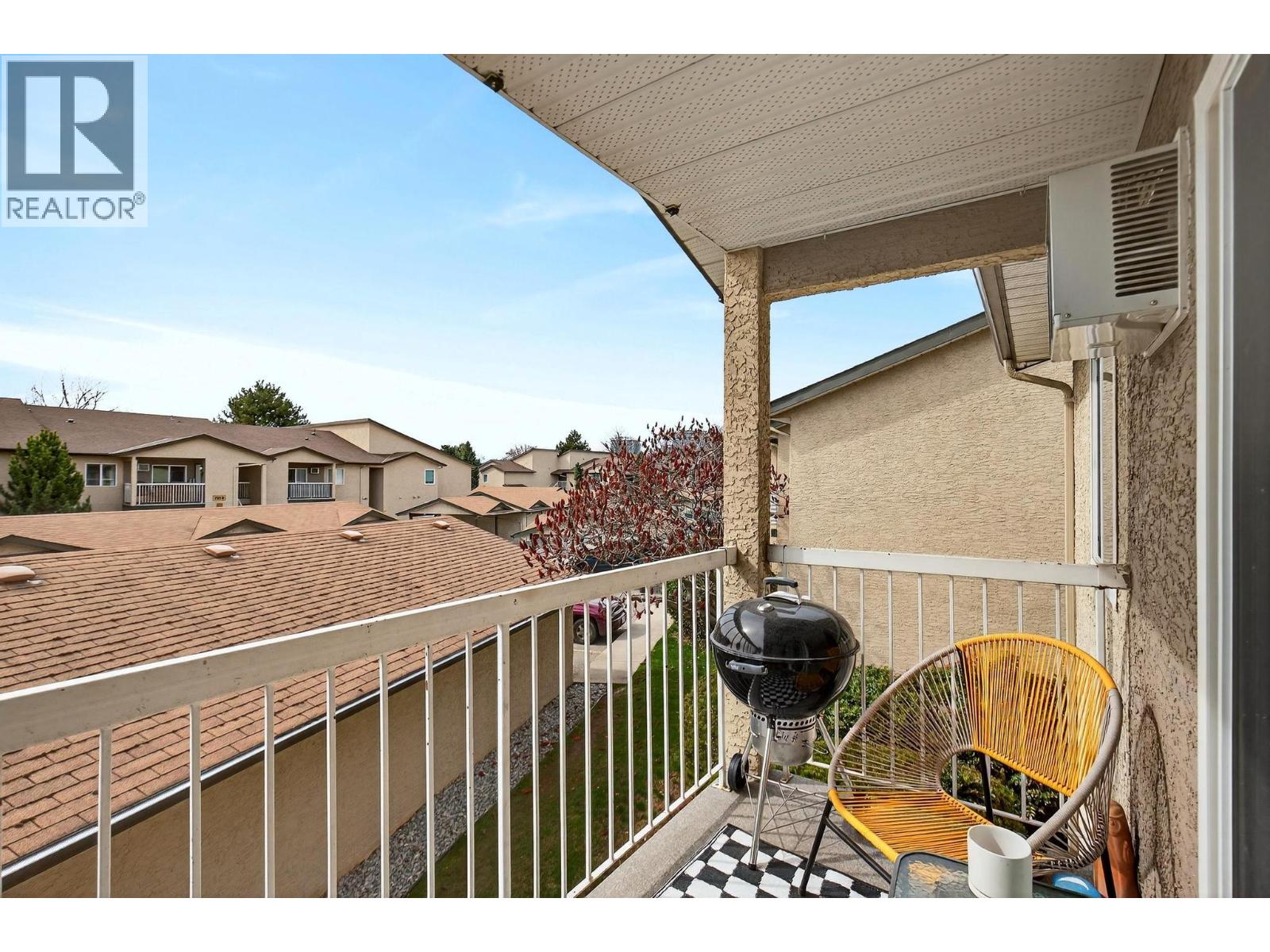 208C 735 Cook Road, Kelowna