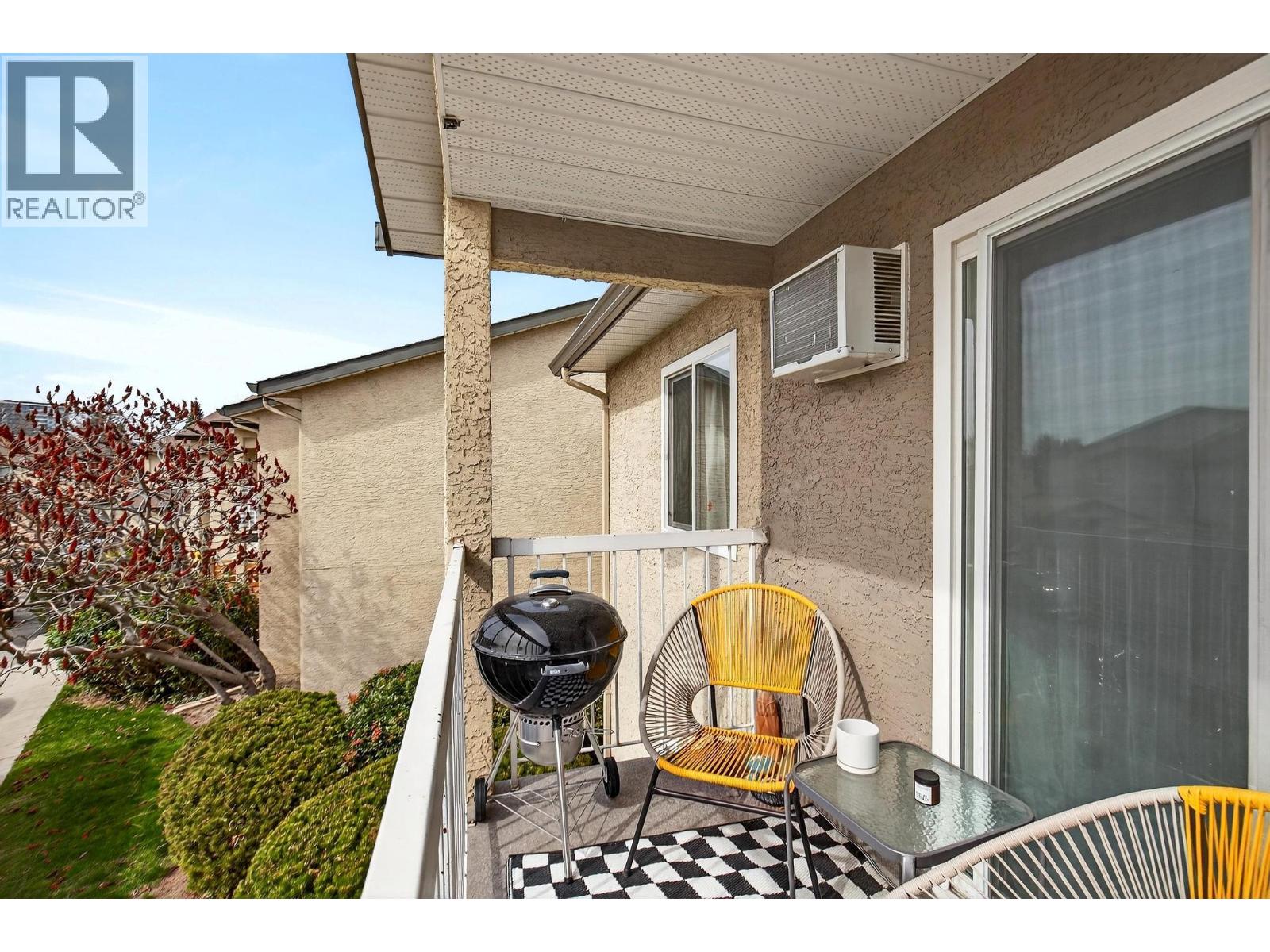 208C 735 Cook Road, Kelowna