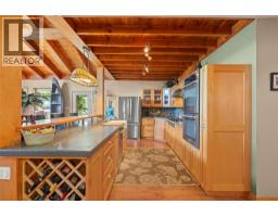17 Mary's Emerald Bay Road, Vernon, BC V1H2A7 Photo 15