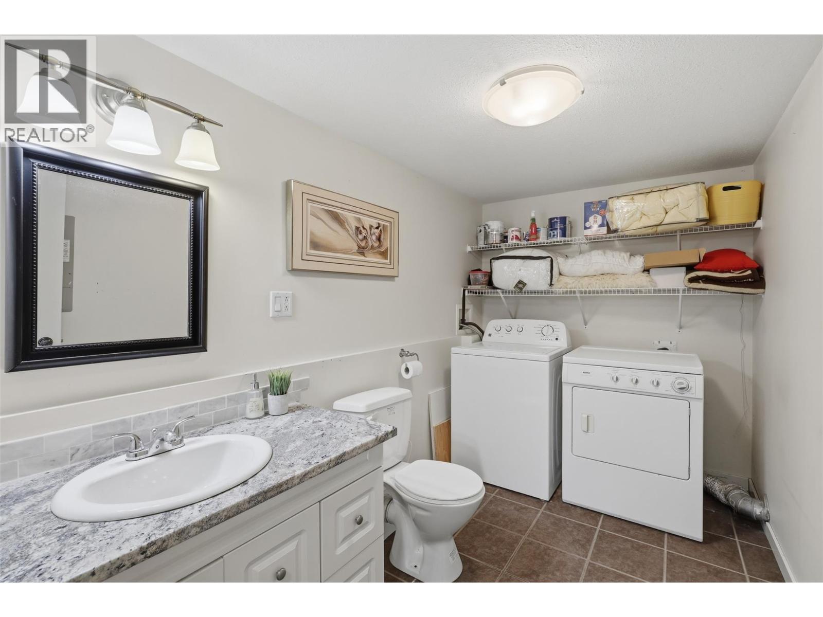 404 SUN RIVERS Drive W - 44