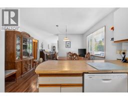 341 2 Street Se, Salmon Arm, BC V1E4H3 Photo 16