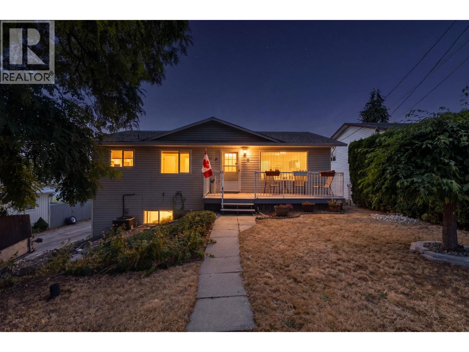 341 2 Street SE - 54
