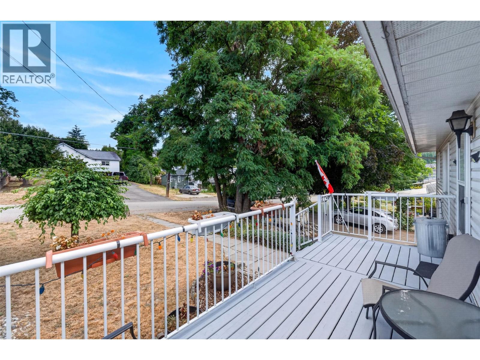 341 2 Street SE - 43