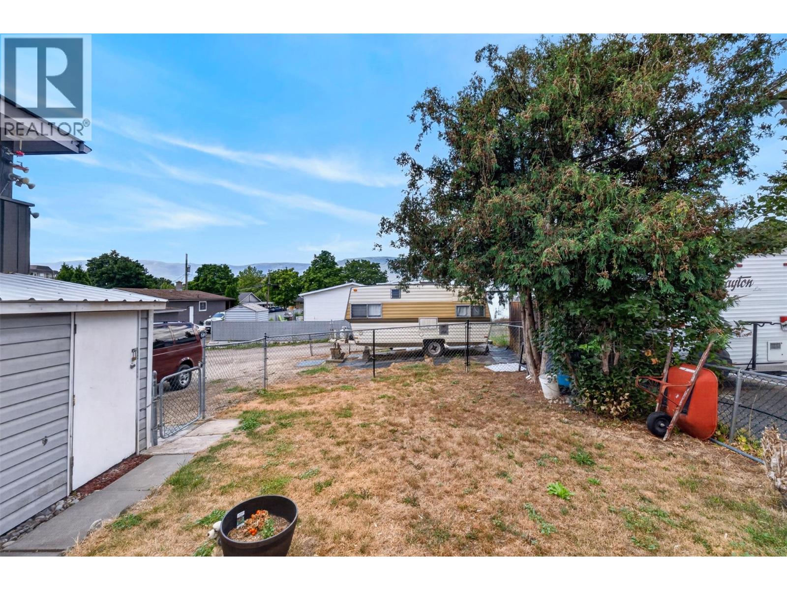 341 2 Street SE - 46