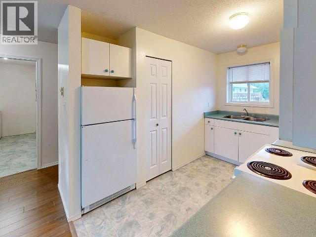 #201 5680 ORTONA AVE - Image 11