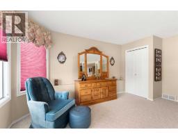 22 Turner Crescent Se, Medicine Hat, AB T1B4K9 Photo 35