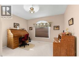 22 Turner Crescent Se, Medicine Hat, AB T1B4K9 Photo 30