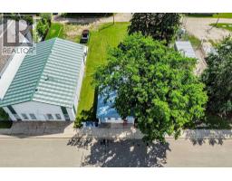 9 Main Street, Hay Lakes, AB T0B1W0 Photo 30