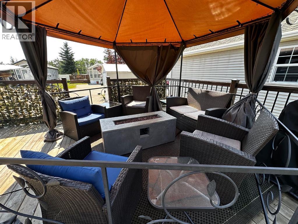 25074 South Pine Lake Road, Rural Red Deer County