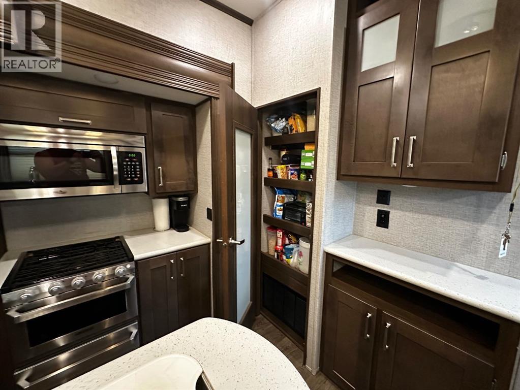 25074 South Pine Lake Road, Rural Red Deer County